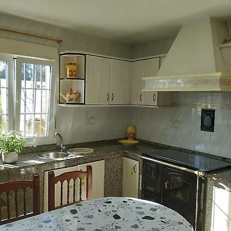 بيت للعطل A Casa Ficas *